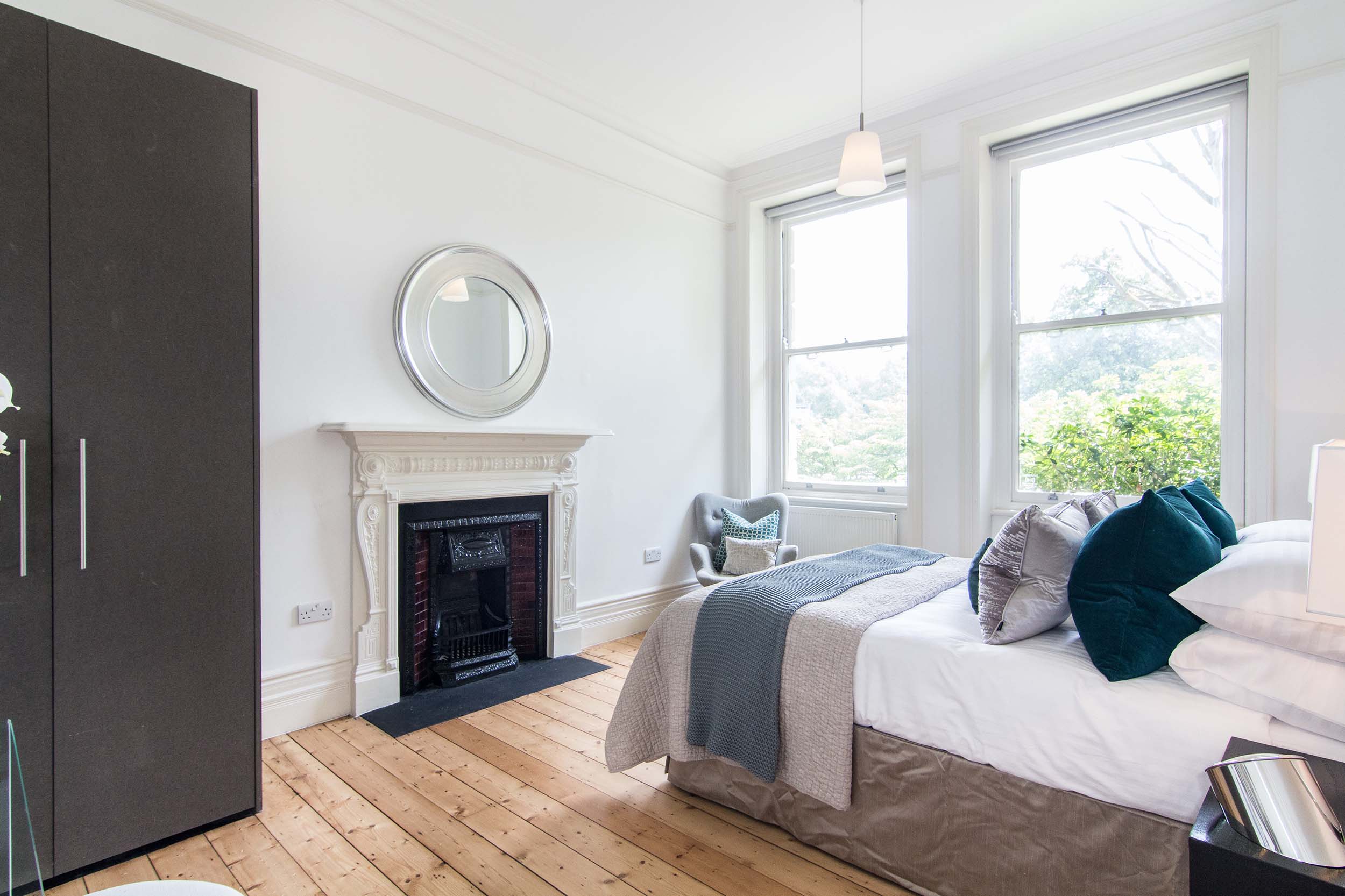 Grove Mansions - Master Bedroom